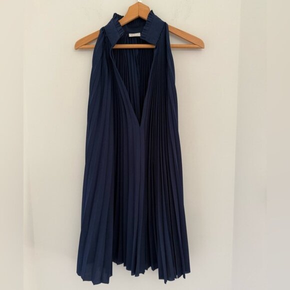Aritzia Babaton 1-01 Navy Pleated Guell Blouse Navy Blue Pleated Camisole - Picture 5 of 9